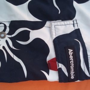 Abercrombie and Fitch Board Shorts Sz L